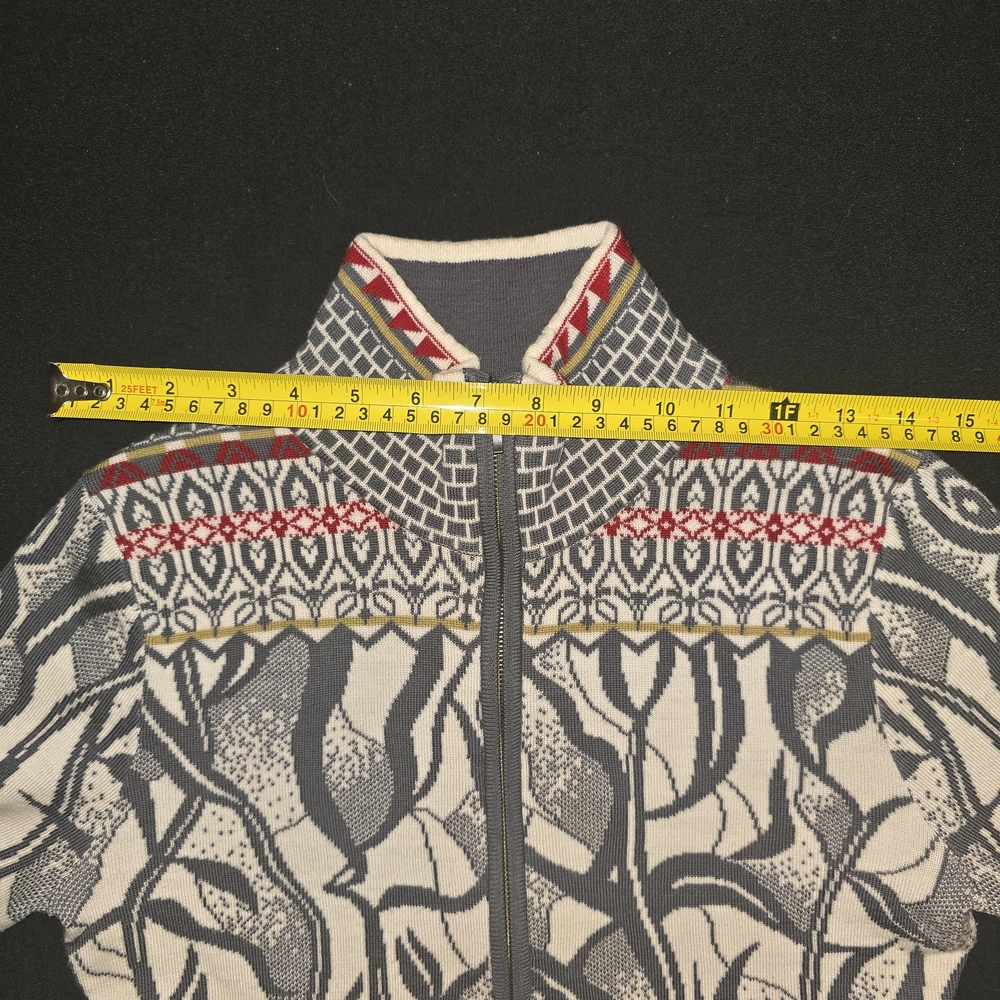 Patterned Utility Jacket - Picture 9 of 15